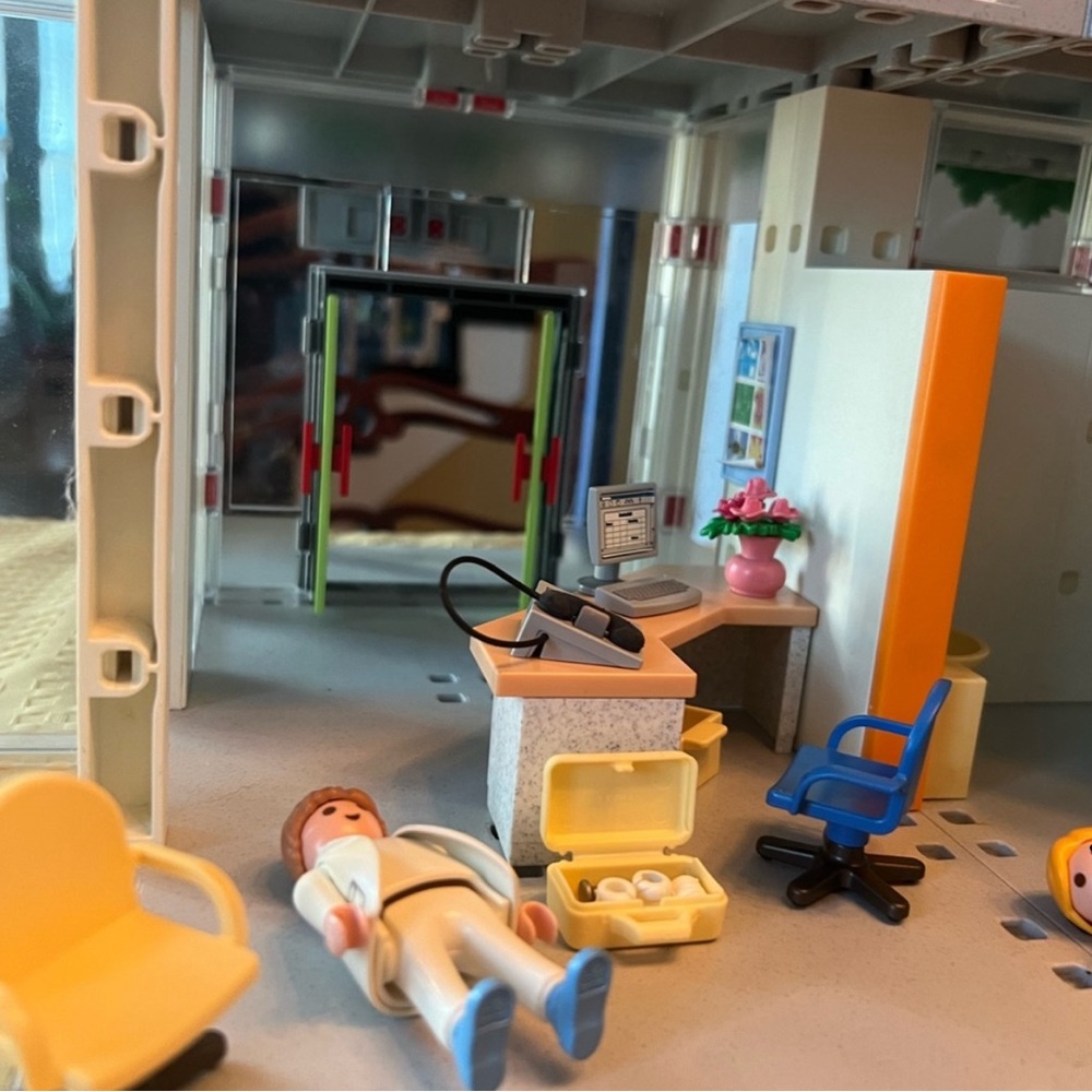 Playmobil clinic 2nd 1/2